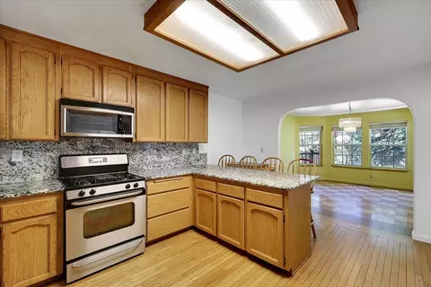 Kitchen - 12986 S Mack Rd, Grass Valley, CA 95949 photo 3 of 5