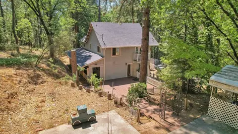 Exterior - 12986 S Mack Rd, Grass Valley, CA 95949 photo 30 of 33