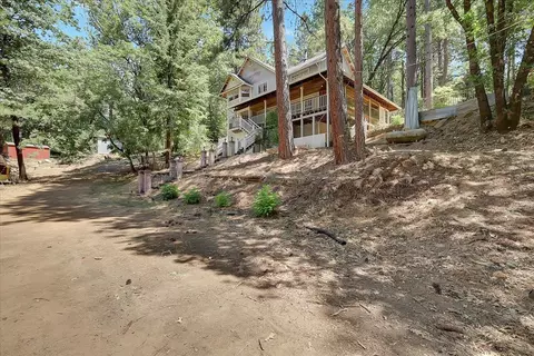 Exterior - 12986 S Mack Rd, Grass Valley, CA 95949 photo 6 of 33