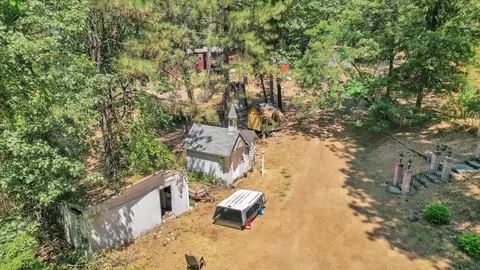 Exterior - 12986 S Mack Rd, Grass Valley, CA 95949 photo 27 of 33