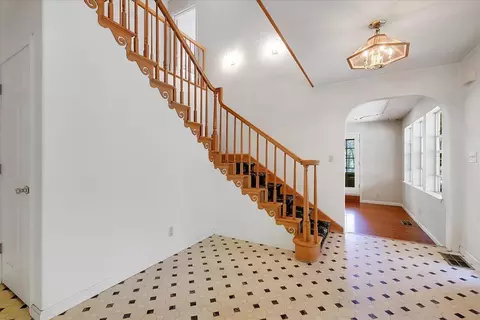 Entry Way - 12986 S Mack Rd, Grass Valley, CA 95949 photo 2 of 3