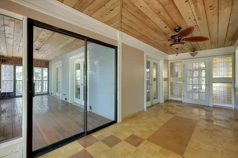 Exterior - 12986 S Mack Rd, Grass Valley, CA 95949 photo 2 of 33