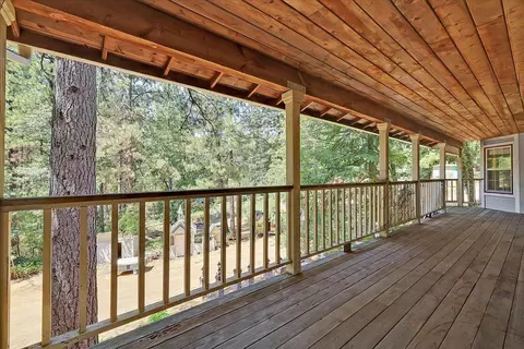 Exterior - 12986 S Mack Rd, Grass Valley, CA 95949 photo 13 of 33