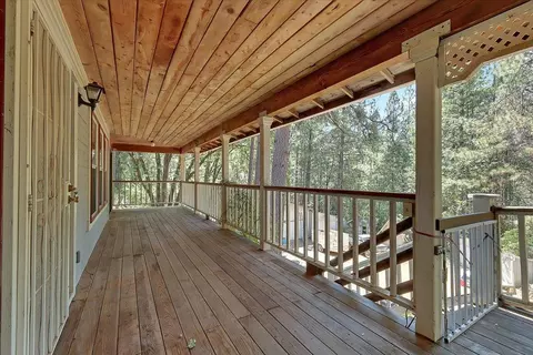 Exterior - 12986 S Mack Rd, Grass Valley, CA 95949 photo 12 of 33