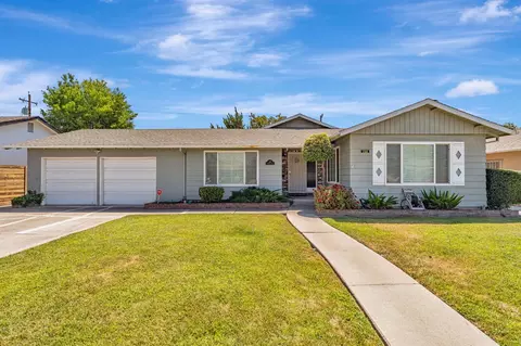 260 E Banbury Dr, Stockton, CA 95207