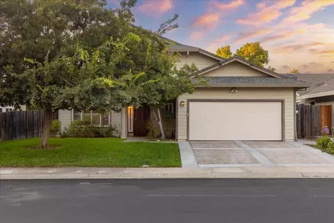 7105 Fall Way, Elk Grove, CA 95758