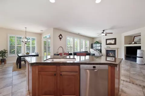 6110 Lincoln Ave, Carmichael, CA 95608 photo 12