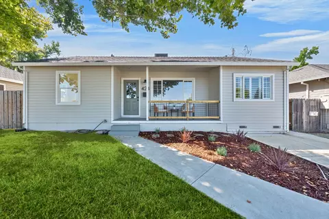 424 Stanford Ave, Roseville, CA 95678
