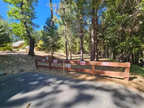 10680 Success Cross Rd, Nevada City, CA 95959