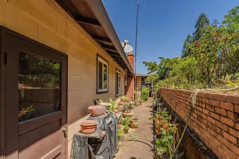 214 Lorinda Dr, Sutter Creek, CA 95685 photo 9