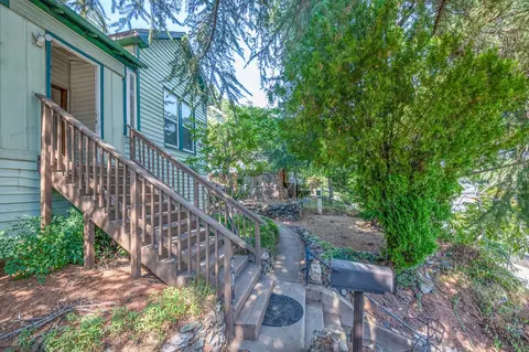 Exterior - 901 Union St, Placerville, CA 95667 photo 14 of 24