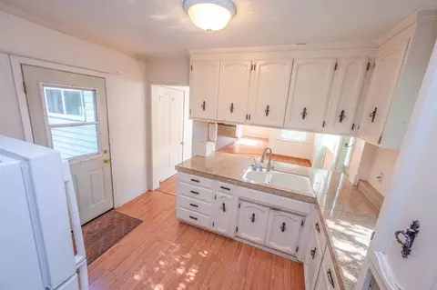 Kitchen - 901 Union St, Placerville, CA 95667 photo 5 of 5
