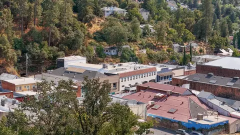 View/Area - 901 Union St, Placerville, CA 95667 photo 1 of 9