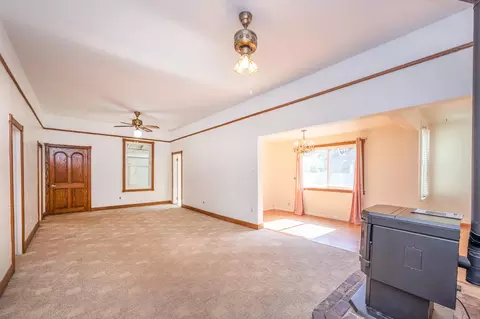 Living - 901 Union St, Placerville, CA 95667 photo 6 of 10