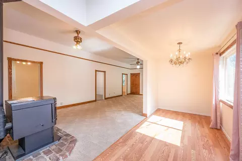 Living - 901 Union St, Placerville, CA 95667 photo 3 of 10