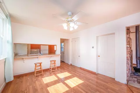 Living - 901 Union St, Placerville, CA 95667 photo 2 of 10