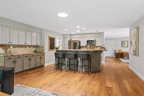 Kitchen - 1772 Cheryl Ct, Ripon, CA 95366 photo 6 of 7