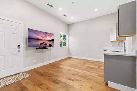 Entry Way - 1772 Cheryl Ct, Ripon, CA 95366 photo 3 of 3