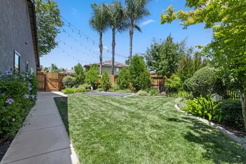 Exterior - 1772 Cheryl Ct, Ripon, CA 95366 photo 14 of 17
