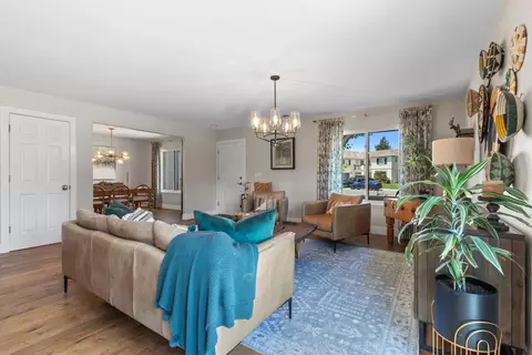 Living - 1772 Cheryl Ct, Ripon, CA 95366 photo 1 of 4