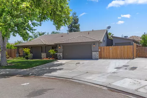 Exterior - 1772 Cheryl Ct, Ripon, CA 95366 photo 4 of 17