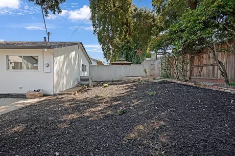 8906 Aksarben Dr, Orangevale, CA 95662 photo 17