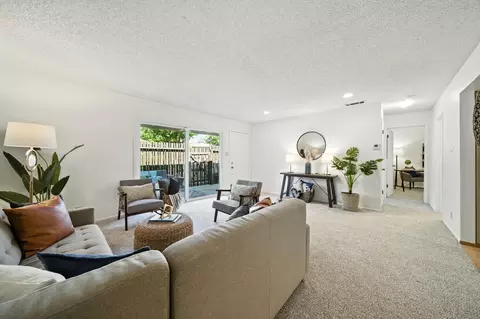 Living - 5494 Roundtree Dr #B, Concord, CA 94521 photo 2 of 4
