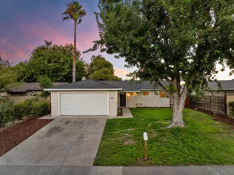 22 W Al Ct, Sacramento, CA 95838