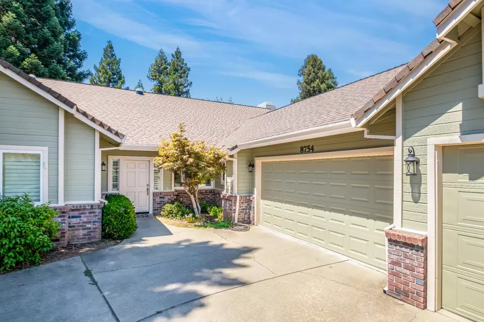 Exterior - 8754 Springhills Way, Orangevale, CA 95662 photo 2 of 11