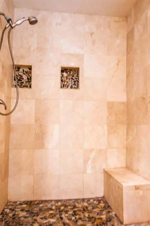 Bath - 3600 E Hawkeye Ave, Turlock, CA 95380 photo 2 of 3