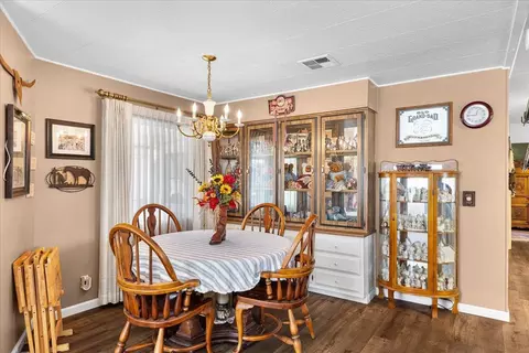 Dining - 3817 Moana Way, Modesto, CA 95355 photo 3 of 3
