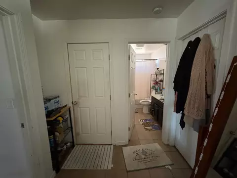 Entry Way - 2526 Roeding Rd, Ceres, CA 95307 photo 2 of 2