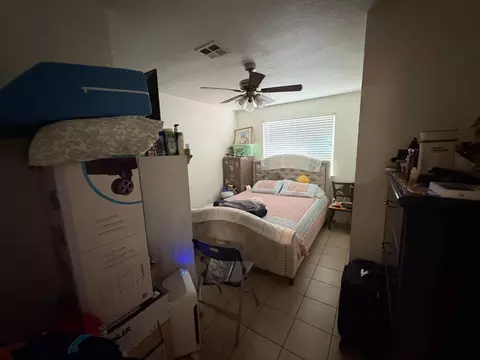 Bedroom - 2526 Roeding Rd, Ceres, CA 95307 photo 3 of 5