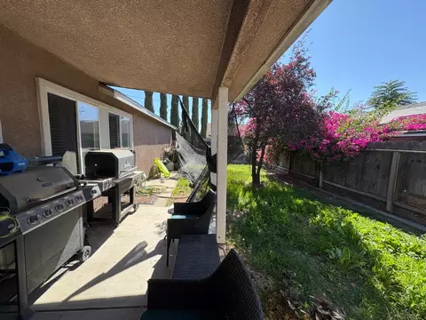Exterior - 2526 Roeding Rd, Ceres, CA 95307 photo 2 of 11