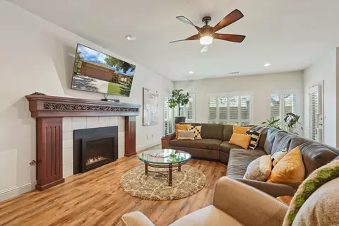 2545 Central Park Dr, Lodi, CA 95242 photo 6