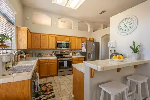 1022 Highlands Park Dr, Ceres, CA 95307 photo 10