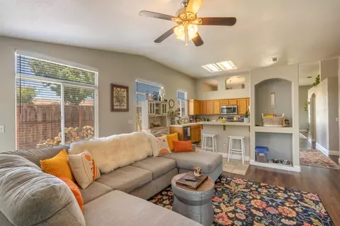 1022 Highlands Park Dr, Ceres, CA 95307 photo 13