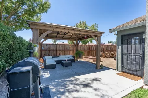 1022 Highlands Park Dr, Ceres, CA 95307 photo 24