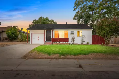 214 Bay Dr, Sacramento, CA 95815