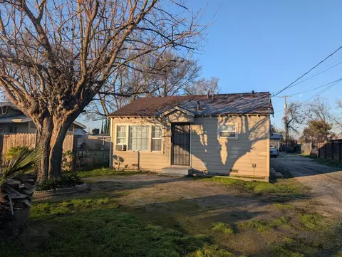 331 Spruce St, Turlock, CA 95380 photo 17