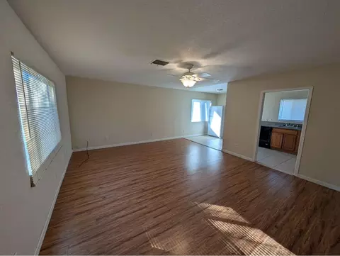 331 Spruce St, Turlock, CA 95380 photo 5