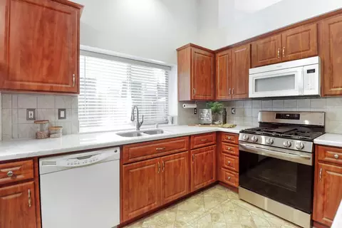 3024 Hortaleza Pl, Davis, CA 95618 photo 27