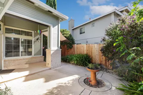 3024 Hortaleza Pl, Davis, CA 95618 photo 3