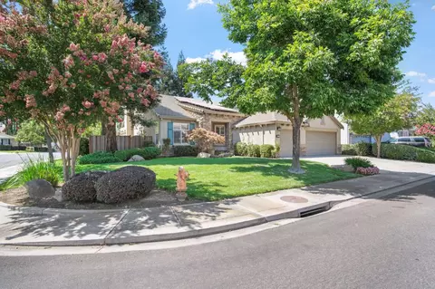 4221 Blake Dr, Modesto, CA 95356 photo 4