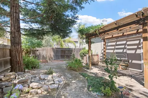4221 Blake Dr, Modesto, CA 95356 photo 22