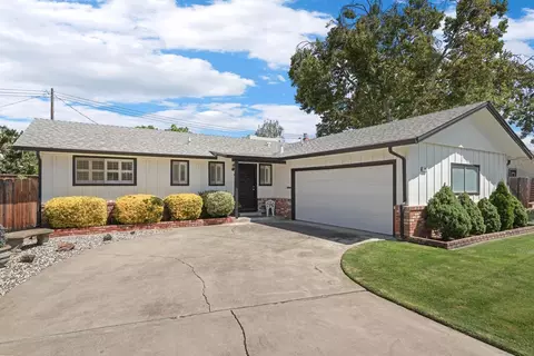 248 S Corinth Ave, Lodi, CA 95242 photo 1