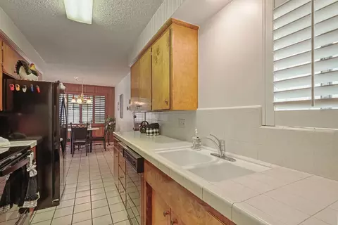 248 S Corinth Ave, Lodi, CA 95242 photo 10