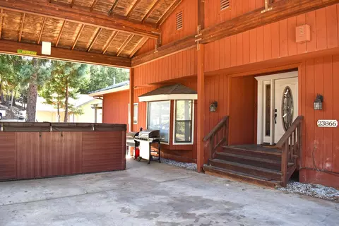 23866 Buckboard Ct, Sonora, CA 95370