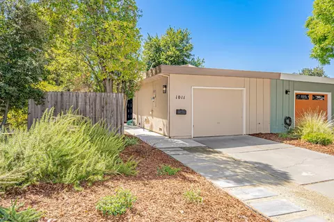 1011 Arthur St, Davis, CA 95616