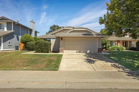 713 Cedar Flat Way, Galt, CA 95632